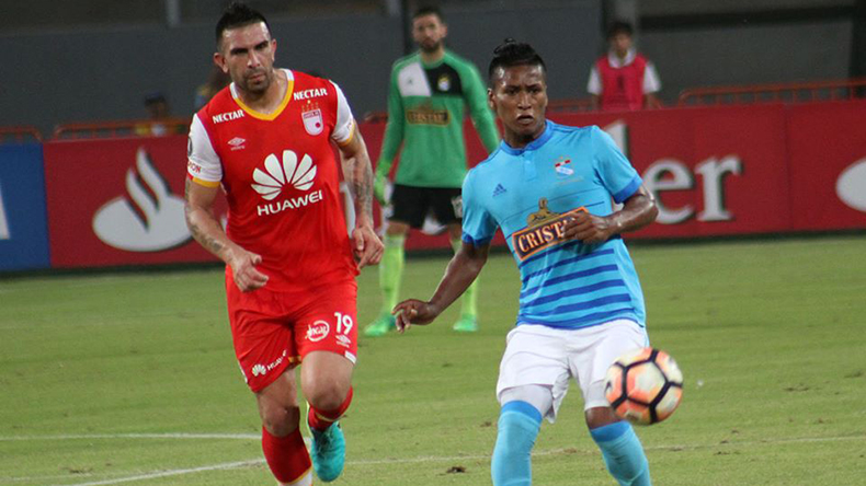 Pedro Aquino: Monterrey también está interesado en el jugador de Cristal