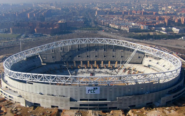Tres estadios quieren la final de Europa League